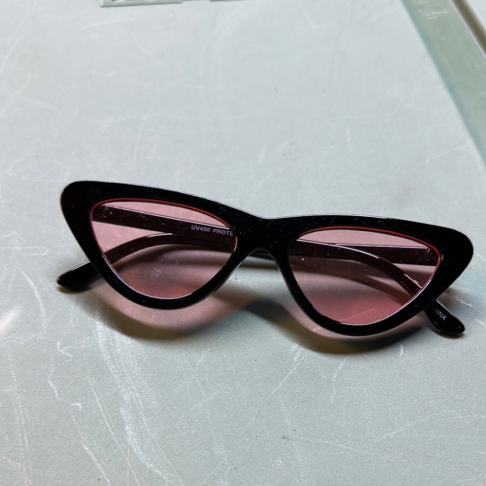 Retro 1990's Narrow Flat Color Tone Lens Cat Eye Sunglasses C524 - Pink Pink